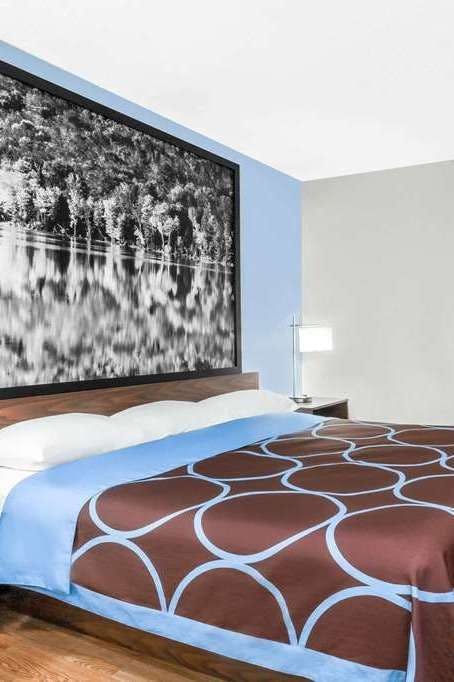 Hotel Super 8 Oneonta/Cooperstown photo 1