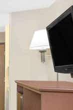 Hotel Baymont Inn Suites Boone photo 4