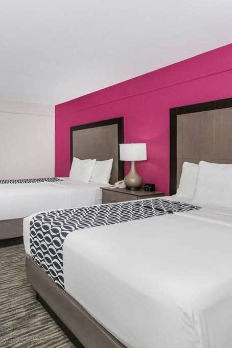 Hotel La Quinta Inn & Suites by Wyndham Fredericksburg photo 2