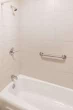 Hotel Days Inn Madison photo 5