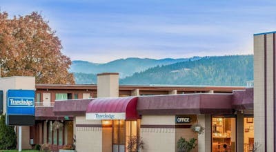 Travelodge by Wyndham Kalispell