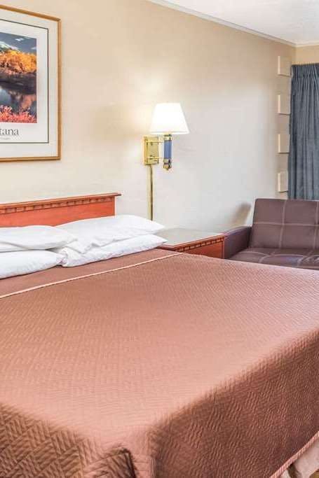 Hotel Travelodge by Wyndham Kalispell photo 1