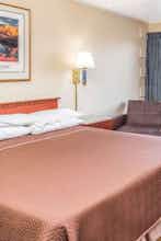 Hotel Travelodge by Wyndham Kalispell photo 1