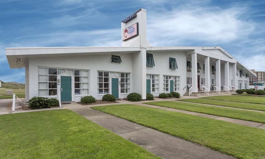 Days Inn by Wyndham Kill Devil Hills Oceanfront - Wilbur