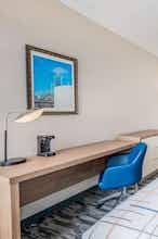Hotel La Quinta Inn & Suites by Wyndham Katy photo 3