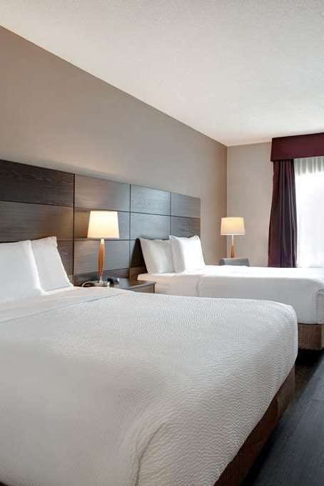 Hotel Days Inn & Suites by Wyndham Collingwood photo 2