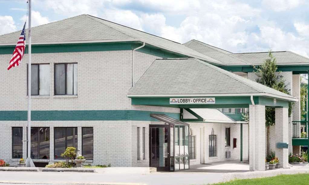 Days Inn by Wyndham Morristown