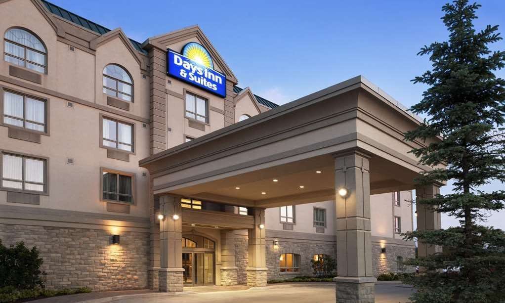 Days Inn & Suites by Wyndham Collingwood