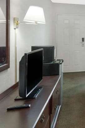 Hotel Days Inn by Wyndham Morristown photo 3