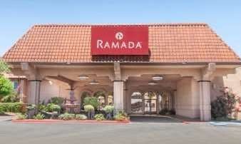 Ramada by Wyndham Fresno North