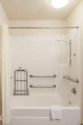 Hotel Ramada by Wyndham Fresno North photo 4