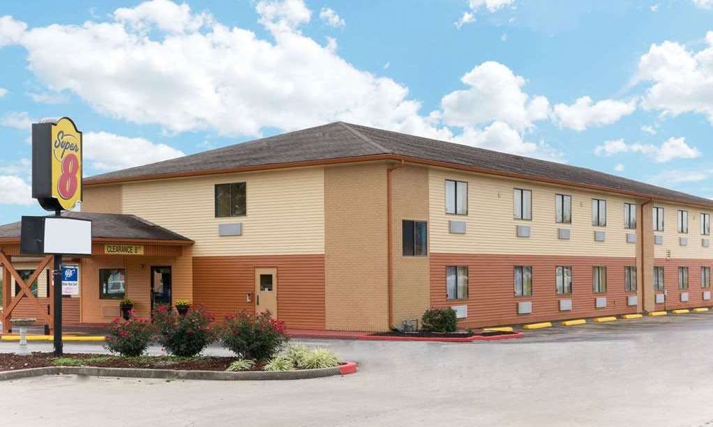 Super 8 by Wyndham Richmond