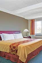 Hotel Travelodge Iowa City photo 1