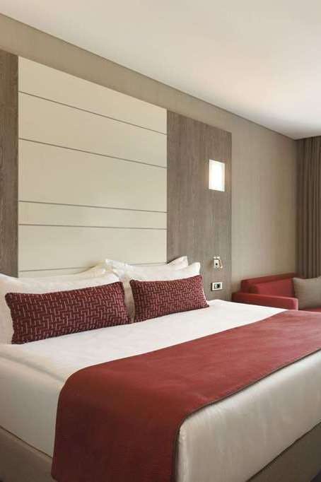 Hotel Ramada Istanbul Bayrampasa photo 1