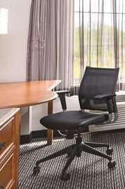 Hotel La Quinta Inn & Suites by Wyndham St. Louis Westport photo 3