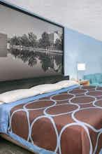 Hotel Super 8 City of Moore photo 1