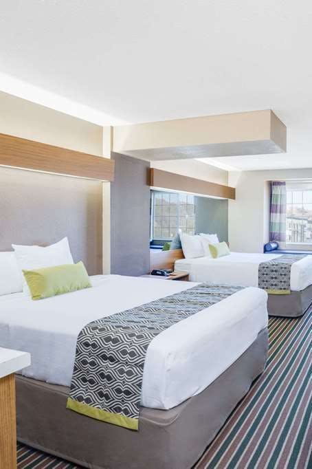 Hotel Microtel Inn & Suites by Wyndham Pigeon Forge photo 1