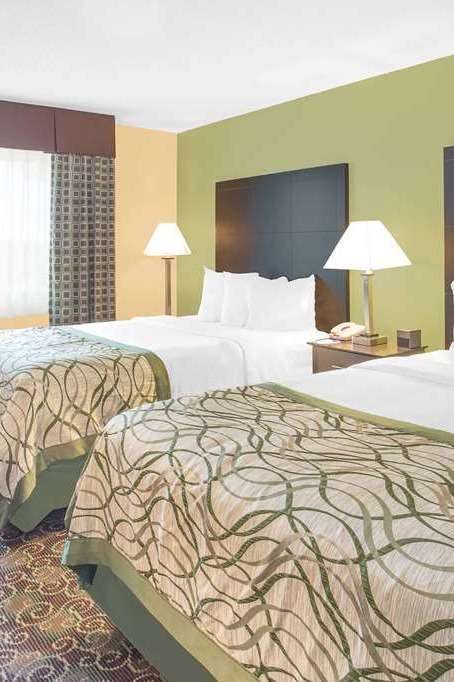 Hotel Baymont Holland photo 2