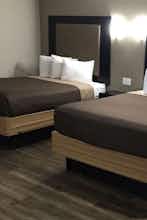 Hotel Super 8 by Wyndham Pensacola NAS Area photo 3