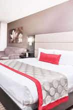 Hotel Ramada Ottawa On The Rideau photo 1