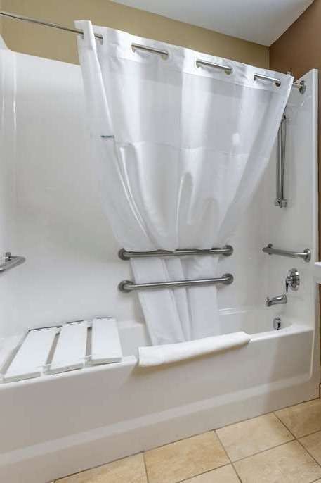 Hotel Microtel Inn & Suites by Wyndham Sylva Dillsboro Area photo 3