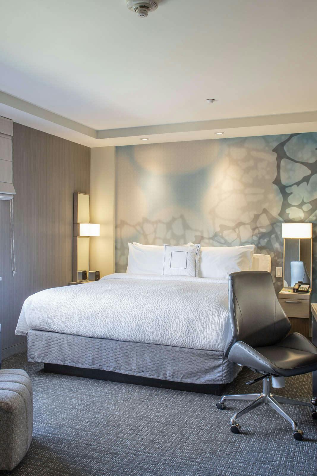 Hotel Courtyard by Marriott New York Queens/Fresh Meadows photo 2