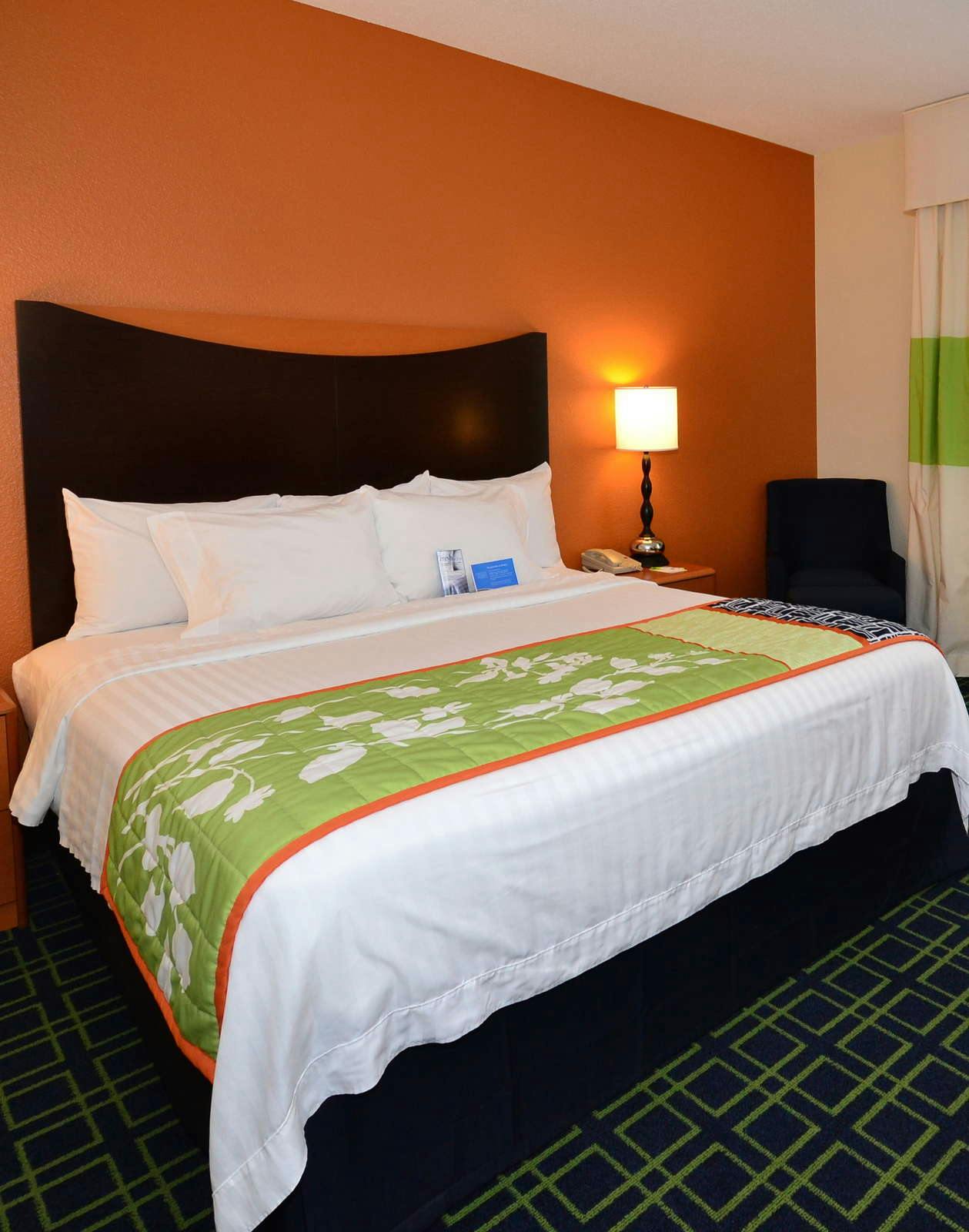 Hotel Fairfield Inn and Suites Jefferson City photo 1