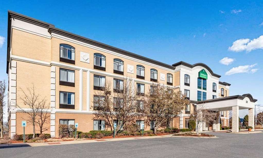 Wingate by Wyndham Chicago Schaumburg