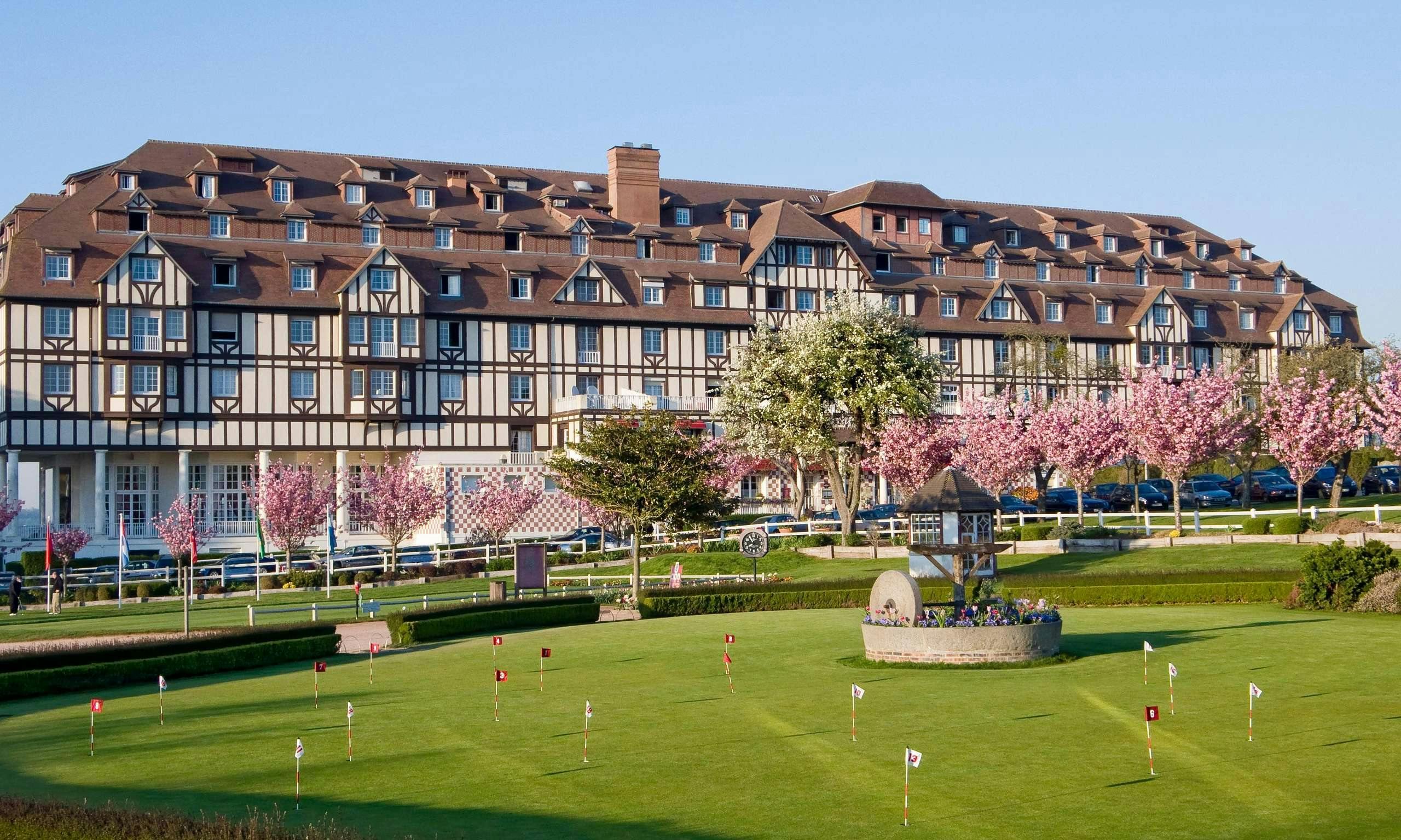Hôtel Barrière L'Hôtel du Golf Deauville