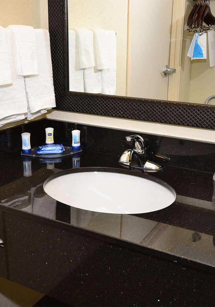 Hotel Fairfield Inn and Suites Jefferson City photo 3