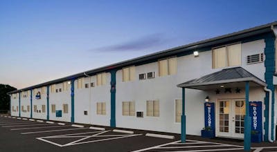 Baymont by Wyndham Hutchinson