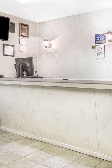 Hotel Travelodge by Wyndham La Grande photo 4