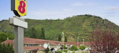 Super 8 West Kelowna BC