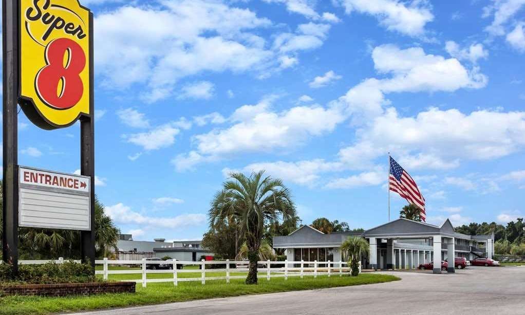 Super 8 Ocala I-75