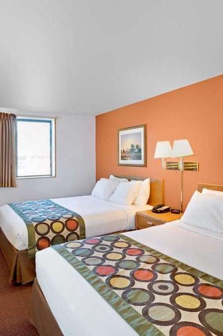 Hotel Super 8 by Wyndham Aberdeen East photo 2