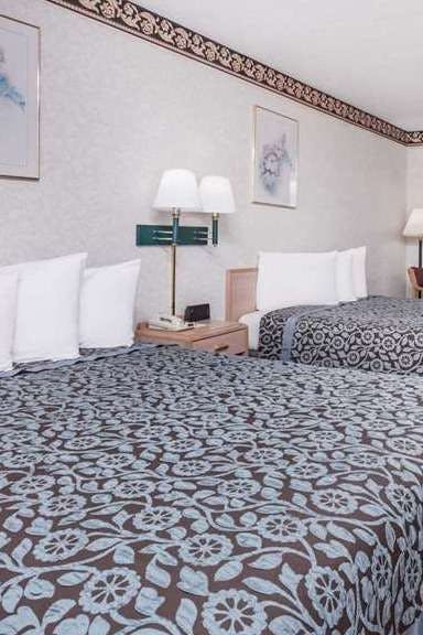 Hotel Days Inn by Wyndham Byron photo 2