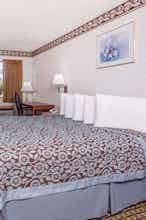 Hotel Days Inn Byron photo 1