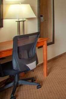 Hotel AmericInn by Wyndham Willmar photo 3