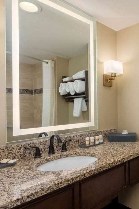 Hotel La Quinta Inn & Suites by Wyndham Pigeon Forge photo 5