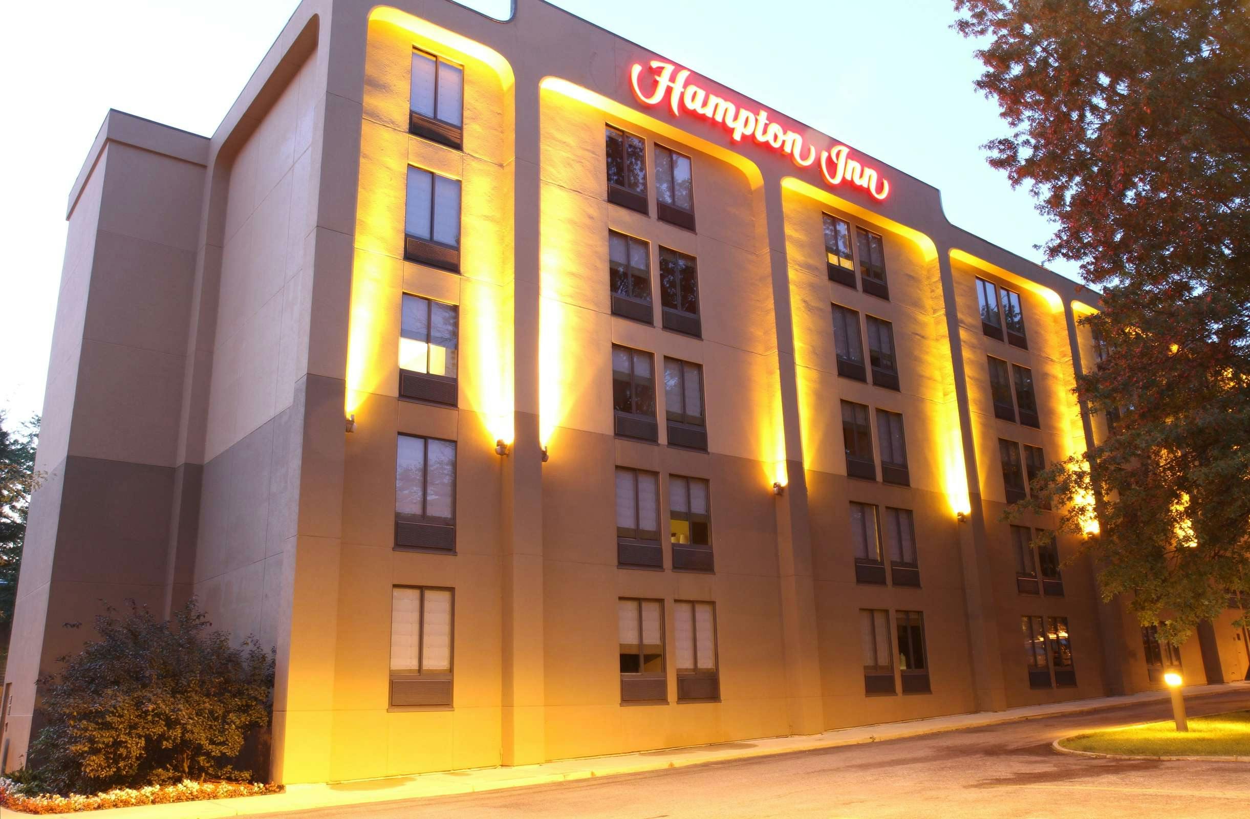 Hampton Inn Cleveland-Westlake