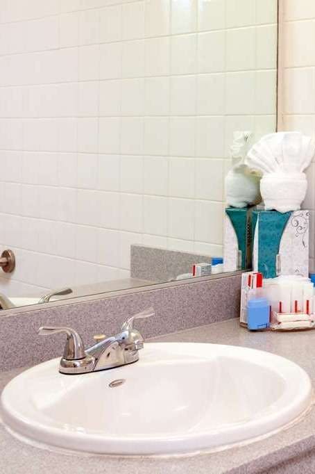 Hotel Ramada Plaza by Wyndham West Hollywood Hotel & Suites photo 5