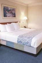 Hotel La Quinta Inn Moline Airport photo 1