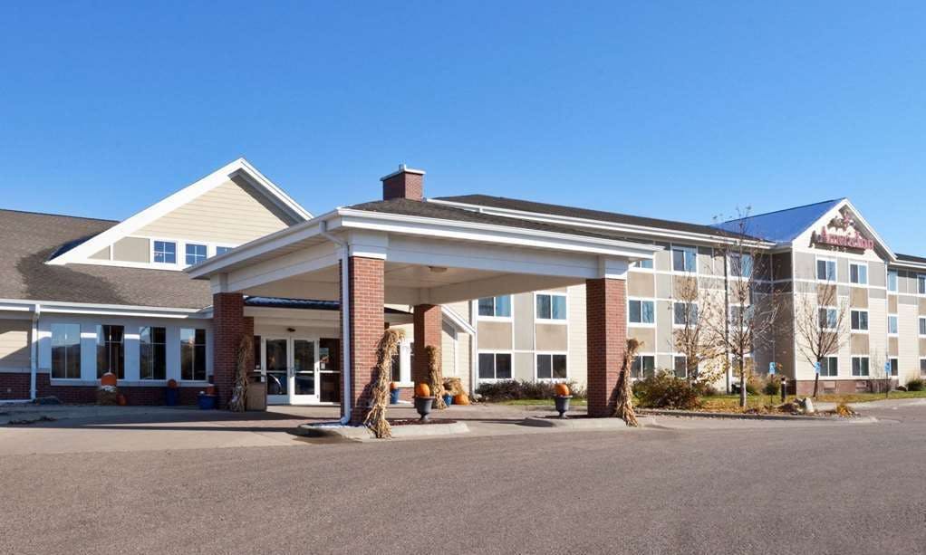 AmericInn by Wyndham Fort Pierre Conference Center