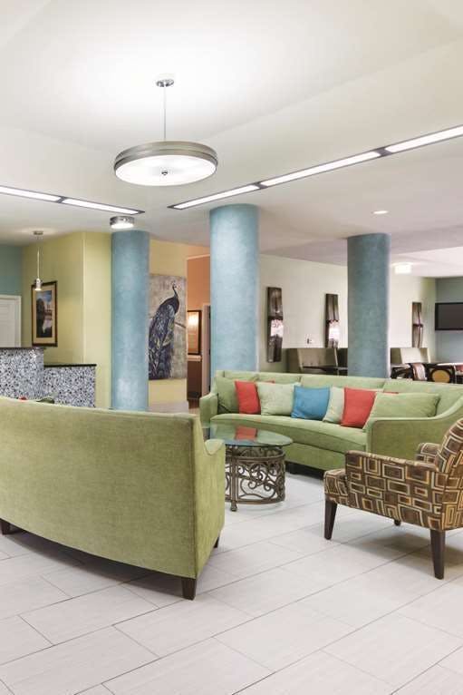 Hotel La Quinta Inn & Suites by Wyndham Pharr RGV Medical Center photo 5