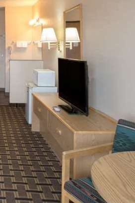 Hotel Days Inn by Wyndham Hurricane/Zion National Park Area photo 3