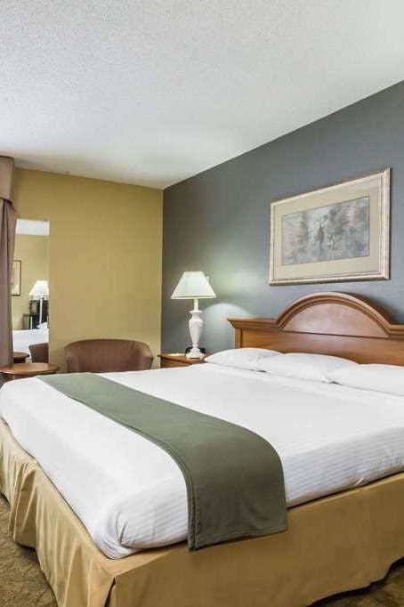 Hotel Days Inn by Wyndham Selma photo 1