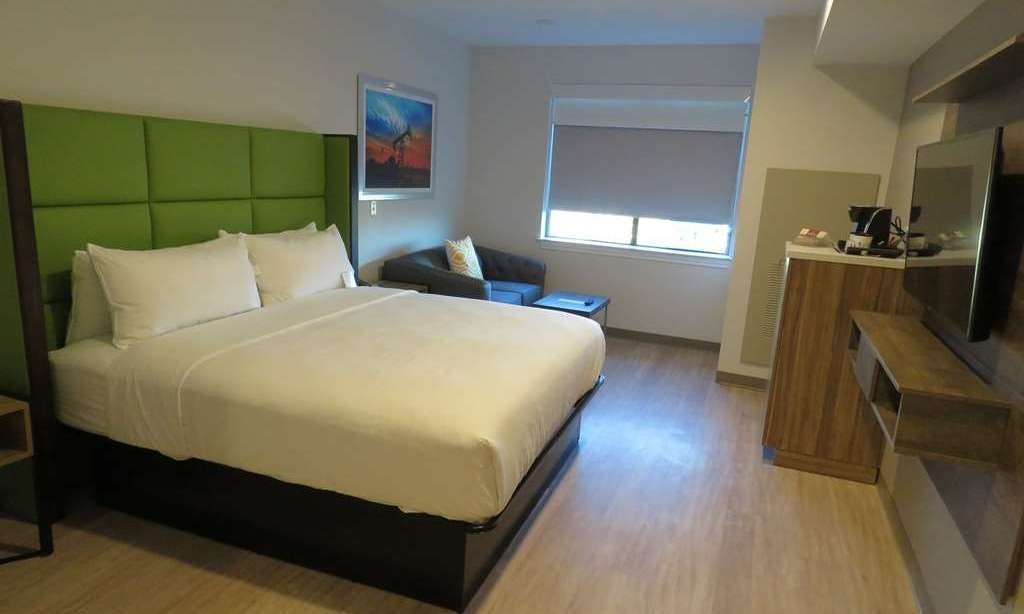 Wyndham Garden College Station