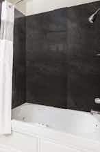 Hotel Baymont I S Henderson photo 5