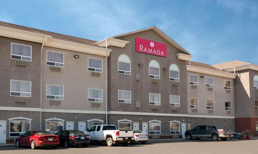 Ramada Weyburn