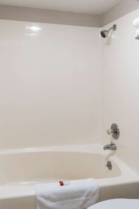 Hotel Travelodge by Wyndham Florence photo 4